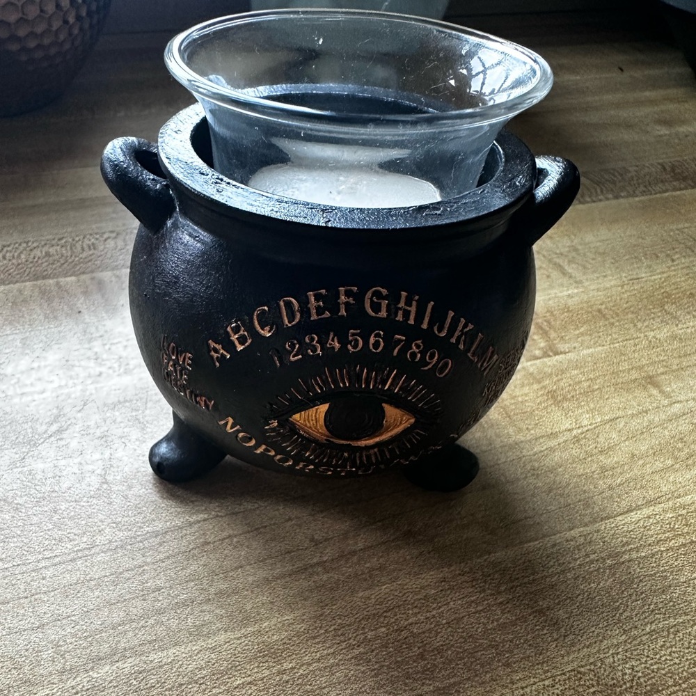 Small Witches Brew Cauldron Ouija Candle Holder